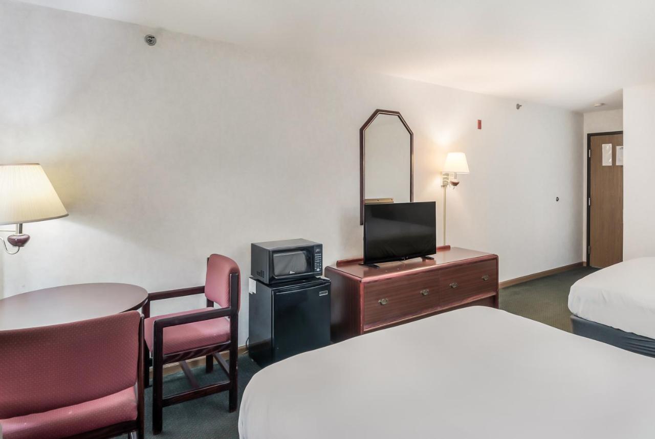 Americas Best Value Inn-Wenona Exterior foto