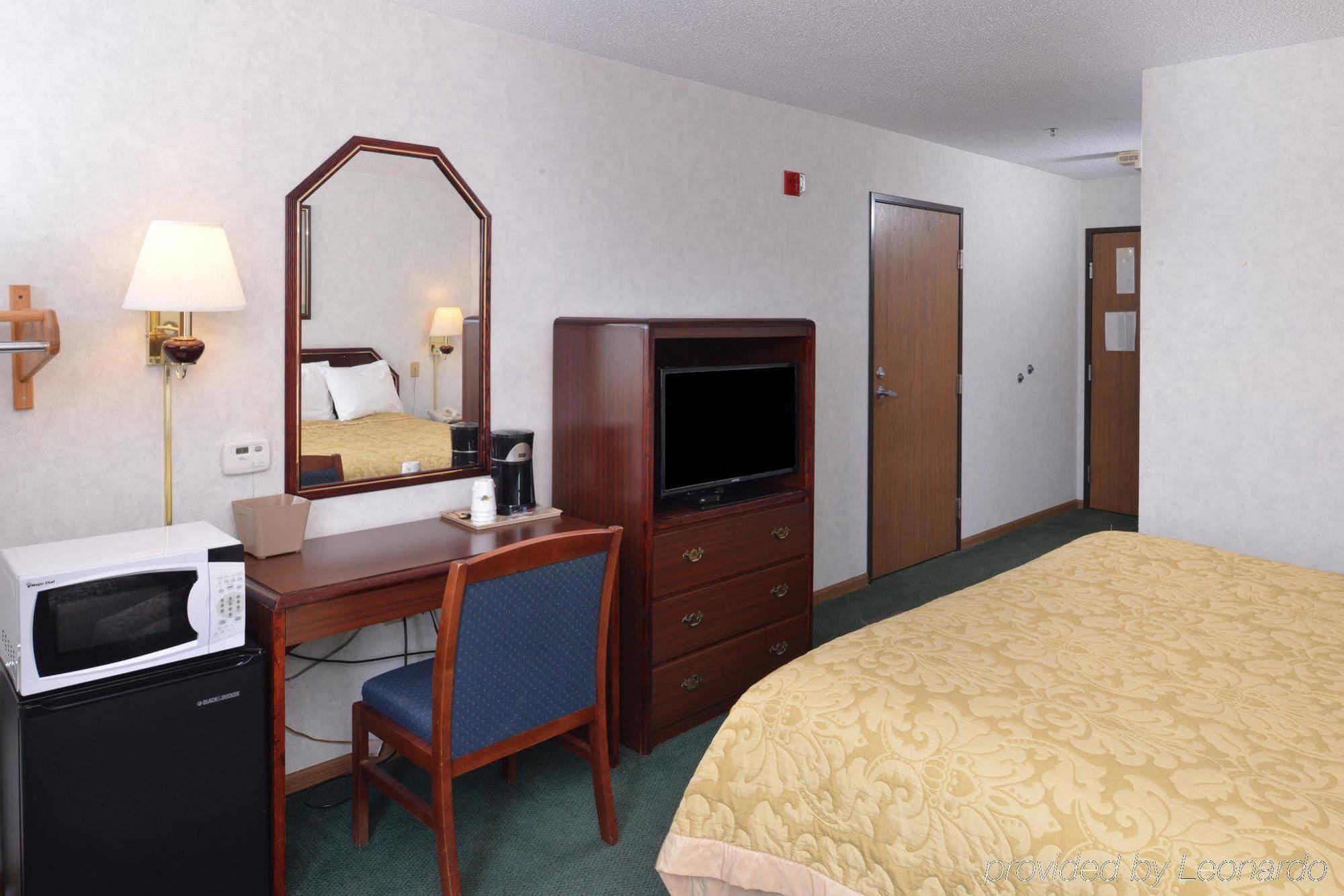Americas Best Value Inn-Wenona Exterior foto
